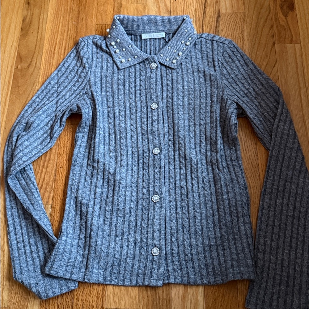 Gray Ribbed jewel Women's Sweater - Picture 2 of 3